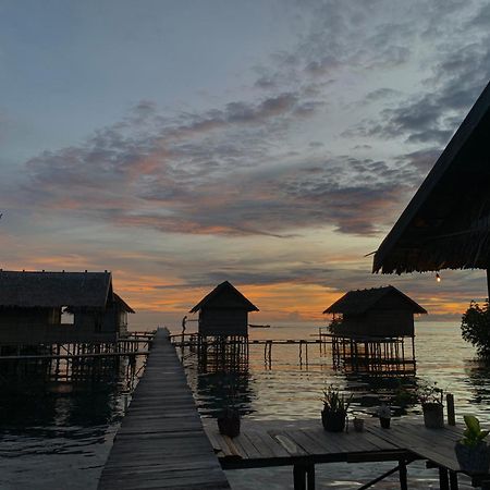 Nyanse Homestay - Raja Ampat Besir Exterior photo