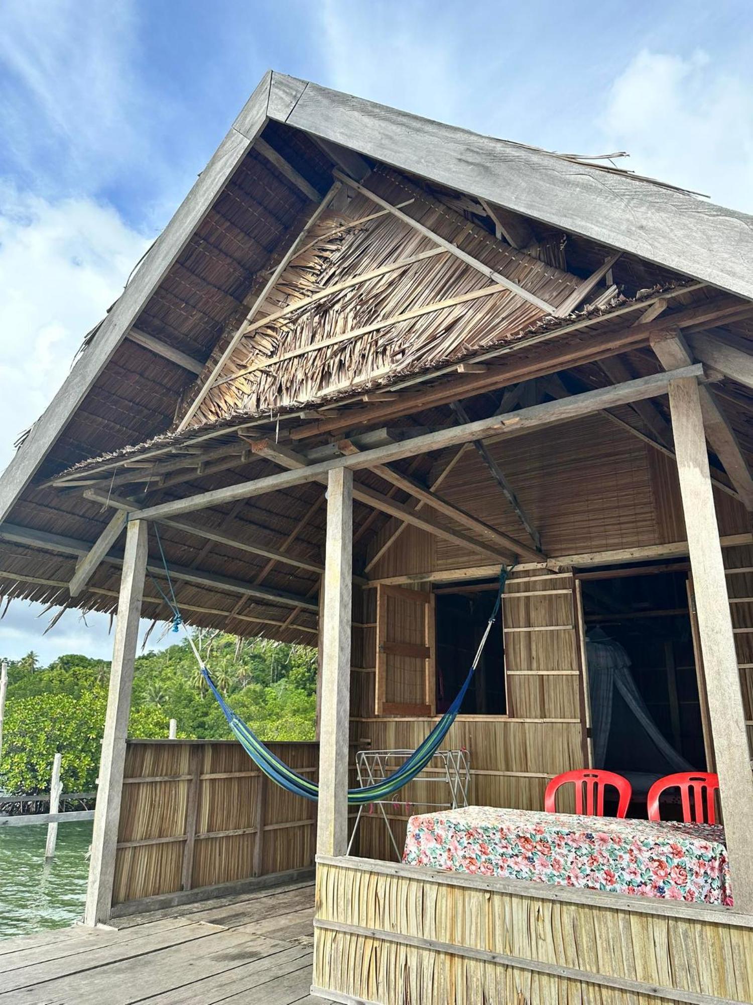 Nyanse Homestay - Raja Ampat Besir Exterior photo