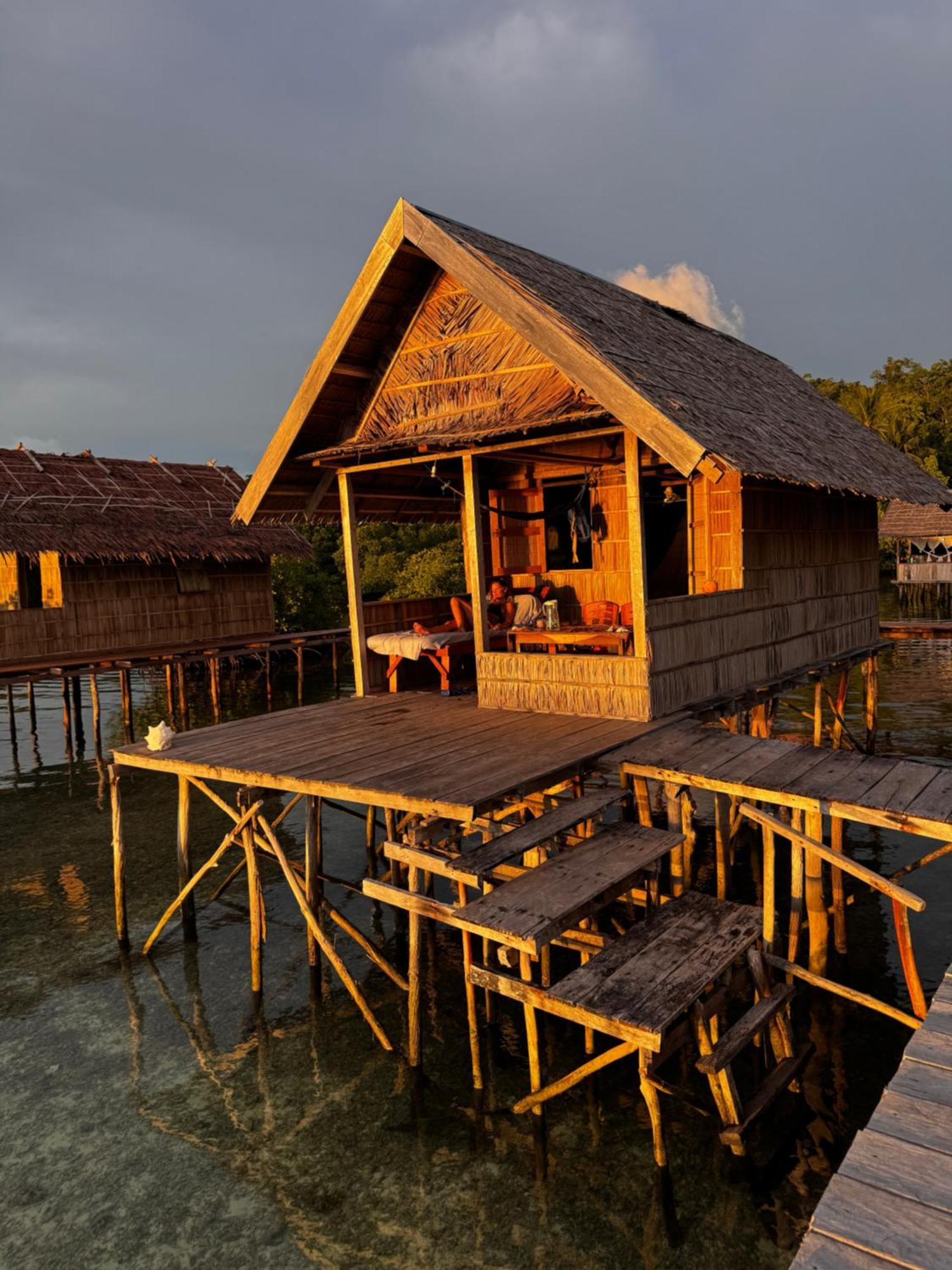 Nyanse Homestay - Raja Ampat Besir Exterior photo