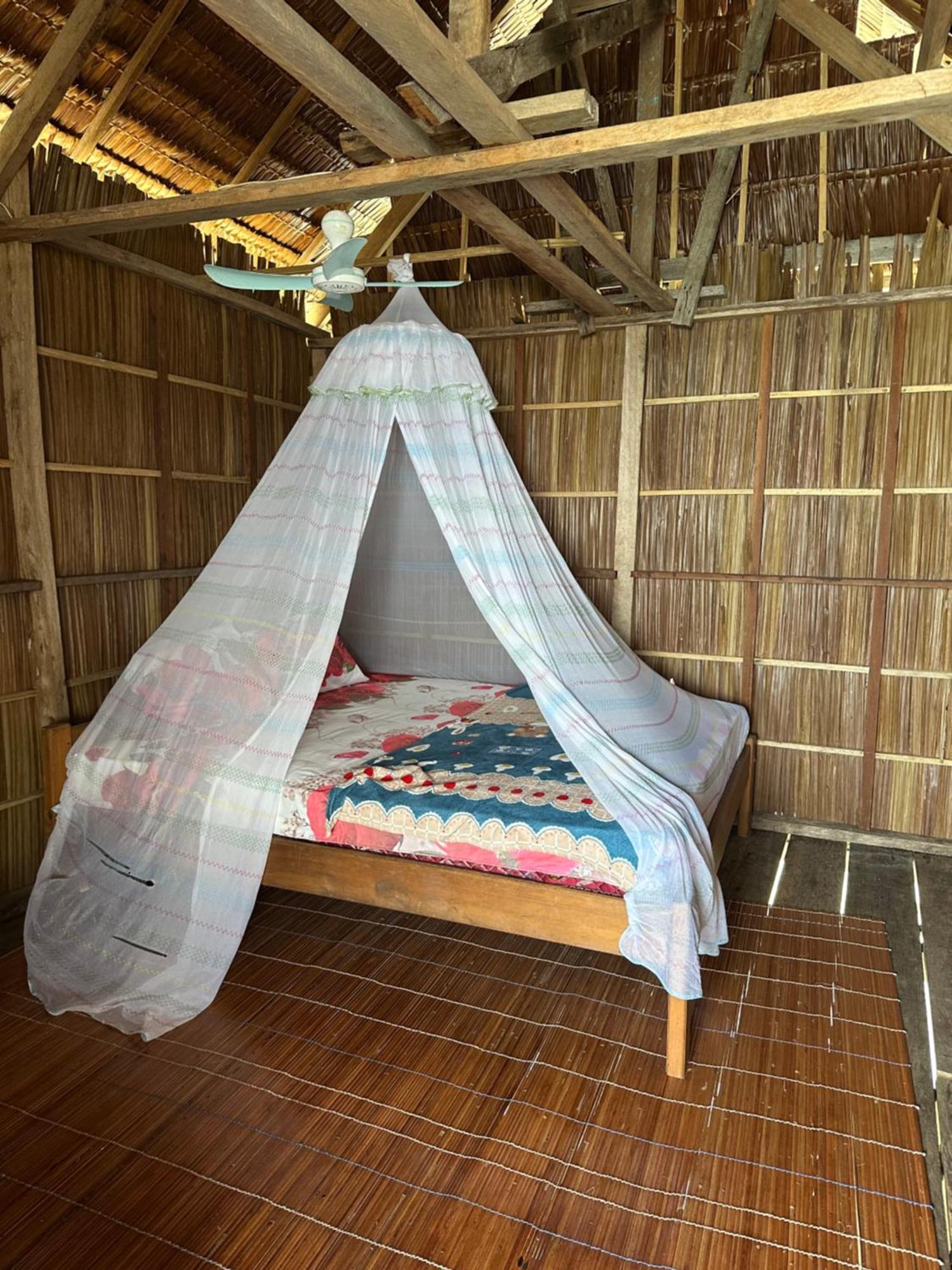 Nyanse Homestay - Raja Ampat Besir Exterior photo