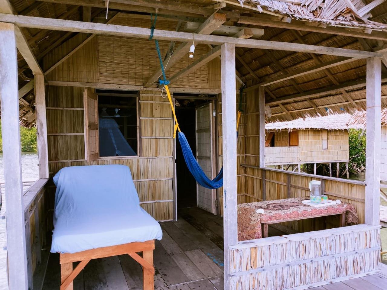 Nyanse Homestay - Raja Ampat Besir Exterior photo